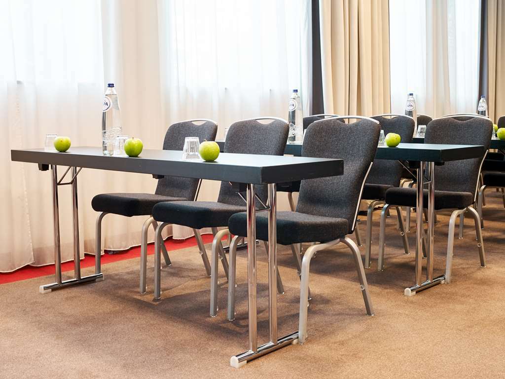 Park Inn By Radisson Brussels Centre Midi Saint-Gilles Instalações foto